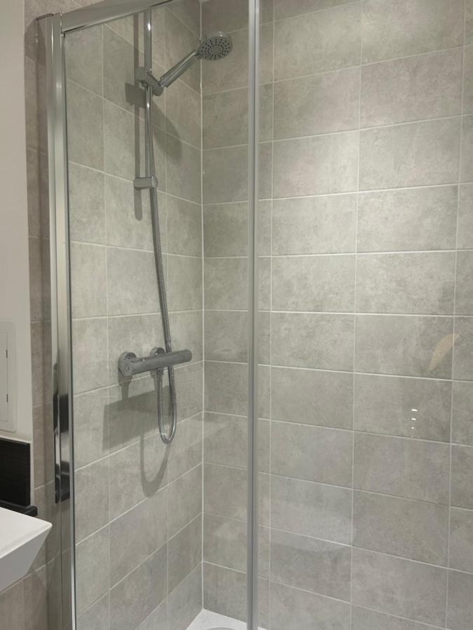 En-Suite Double Room In A Shared Apartment Close To Central London Luaran gambar